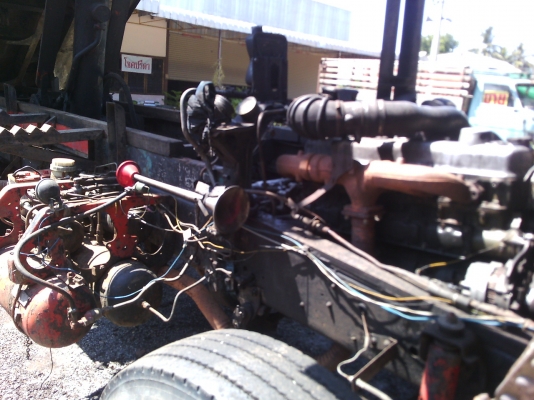 ขาย10ล้อไอ้หลงดั้ม2เพลาเครือง6D17 220 แรง 480000บาท