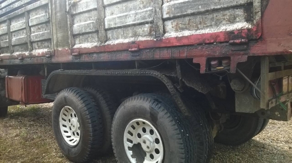 ขาย10ล้อไอ้หลงดั้ม2เพลาเครือง6D17 220 แรง 480000บาท