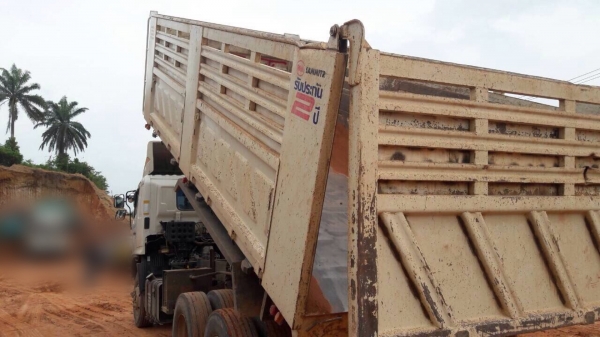 ขายดาวน์22ล้อดั้มพ์ HINO FM2PNLD เครื่อง 380แรงม้า หาง3เพลาแท้ปี56 สนใจโทร 081-970-1072 ขายดาวน์22ล้อดั้มพ์ HINO FM2PNLD เครื่อง 380แรงม้า หาง3เพลาแท้ปี56 สนใจโทร 081-970-1072