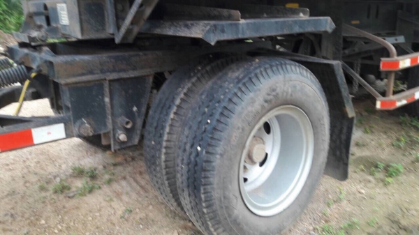 ขายดาวน์22ล้อดั้มพ์ HINO FM2PNLD เครื่อง 380แรงม้า หาง3เพลาแท้ปี56 สนใจโทร 081-970-1072