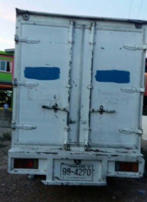 ราคาขาย 285,000บ สี่ล้อ อีซูซุ NKR 88ปี40 ยกหัวได้ ตู้แห้ง ยาว3.20ม สภาพดีสวยเดิมๆพร้อมใช้งาน ทะเบียนพร้อมโอน