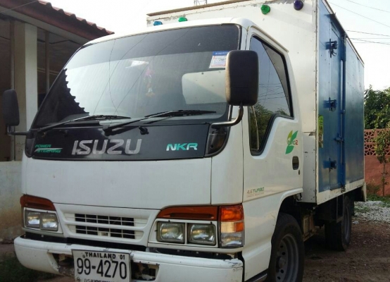 ราคาขาย 285,000บ สี่ล้อ อีซูซุ NKR 88ปี40 ยกหัวได้ ตู้แห้ง ยาว3.20ม สภาพดีสวยเดิมๆพร้อมใช้งาน ทะเบียนพร้อมโอน