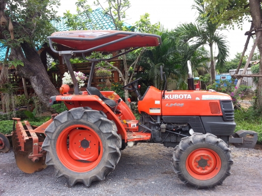 คูโบต้า L3408 4 WD พร้อมผาน 6x22 ตราช้าง  รถไร่สีเดิมๆ ไม่เคยลงนา