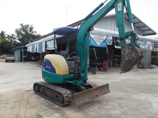 ขายถูก!!!แบคโฮเล็ก KOMATSU PC 27MR-1(9) เก่านอกไม่เคยใช้งานในไทย ขายถูก!!!แบคโฮเล็ก KOMATSU PC 27MR-1(9) เก่านอกไม่เคยใช้งานในไทย