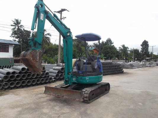 ขายถูก!!!แบคโฮเล็ก KOMATSU PC 27MR-1(9) เก่านอกไม่เคยใช้งานในไทย