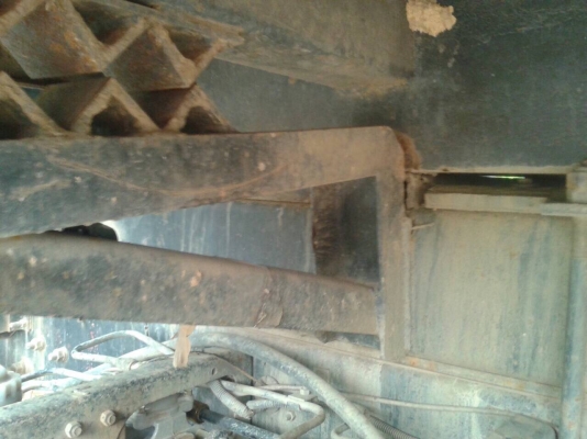 10ล้อดั้ม240แรง นางฟ้าแท้.FXZ23NFPF R-3600065..บอดี้ สีไม่สวย...แต่เครื่องสวยแห้ง คัสซีสวย..ไม่เป็นสนิม ไม่บวม