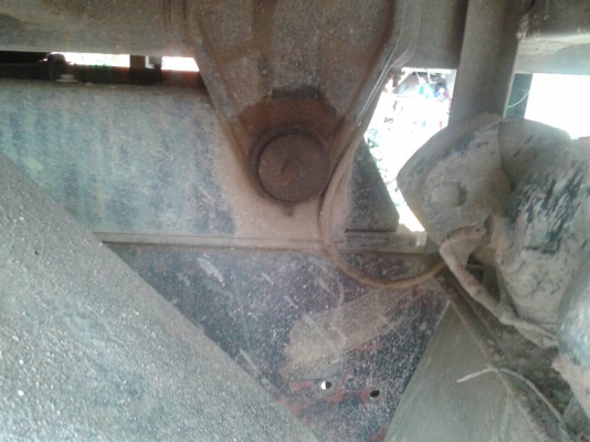 10ล้อดั้ม240แรง นางฟ้าแท้.FXZ23NFPF R-3600065..บอดี้ สีไม่สวย...แต่เครื่องสวยแห้ง คัสซีสวย..ไม่เป็นสนิม ไม่บวม