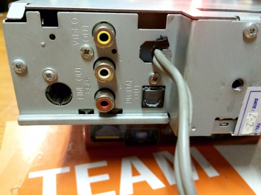 ขายวิทยุ DVD/CD JVC รุ่น KD-DV4305 สภาพ 85\% ขึ้นครับ ขายวิทยุ DVD/CD JVC รุ่น KD-DV4305 สภาพ 85\% ขึ้นครับ