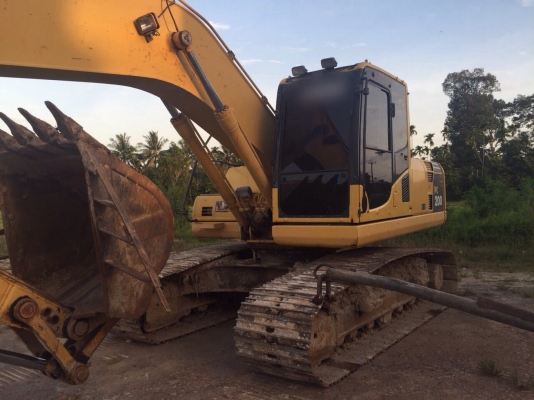 ขายแบคโฮ KOMATSU PC200-8 ทำงาน 9583ชั่วโมง ปี53 สนใจโทร 081-970-1072 ขายแบคโฮ KOMATSU PC200-8 ทำงาน 9583ชั่วโมง ปี53 สนใจโทร 081-970-1072