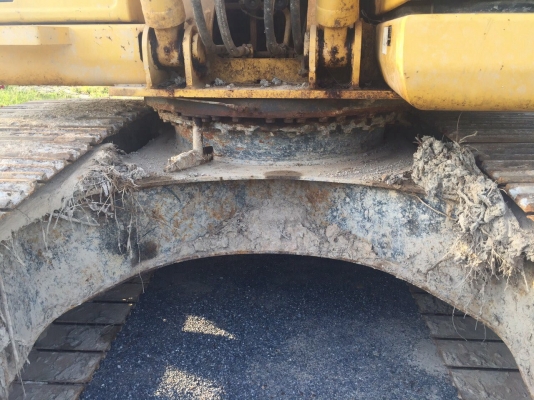 ขายแบคโฮ KOMATSU PC200-8 ทำงาน 9583ชั่วโมง ปี53 สนใจโทร 081-970-1072