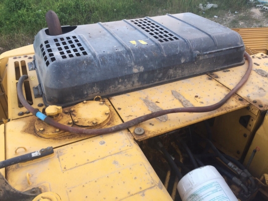 ขายแบคโฮ KOMATSU PC200-8 ทำงาน 9583ชั่วโมง ปี53 สนใจโทร 081-970-1072
