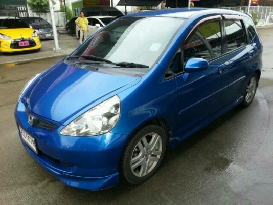 HONDA JAZZ 1.5  TOP 2005 AT สีน้ำเงิน