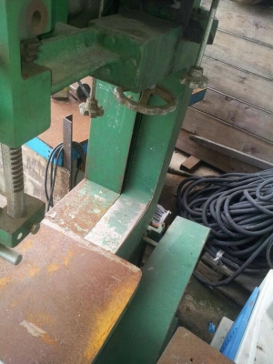 เลื่อยสะพาน สภาพดี ราคายิ่งดี๊ดี มารับมาดูได้ที่ลาดหลุมแก้วเลยครับ