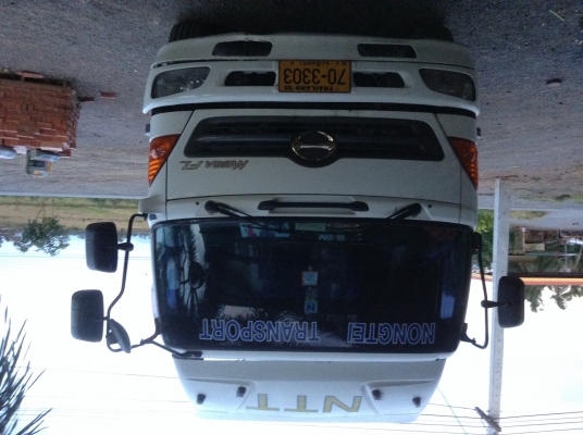 สิบล้อพื้เรียบ