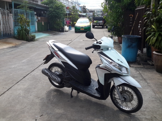 ขายฮอนด้าคลิกไอ หัวฉีดปี52ขับได้เลย