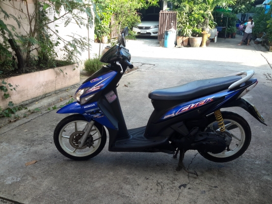 ขายฮอนด้าคลิกปี49สภาพสวย เครื่องดี