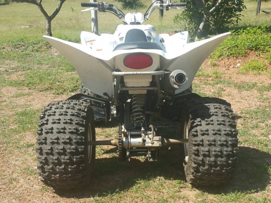 ขาย  ATV  Yamaha 350 c.c. สภาพดีแห้งๆเดิมๆไม่เคยเปิดเครื่อง