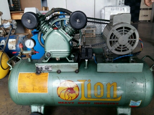 ปั้มลม LION 1/2HP มอเตอร์ VENZ พร้อมใช้งานครับ