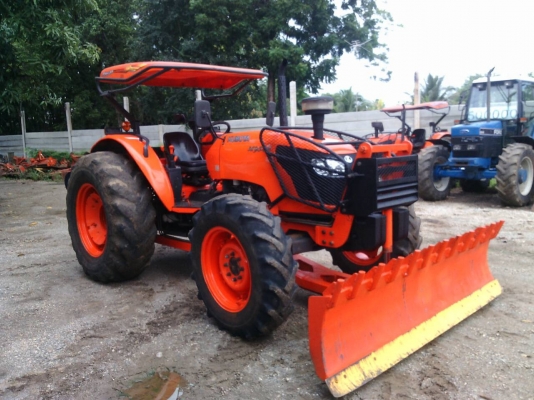 รถคูโบต้ารุ่น M9540 พร้อมอุปกรณ์ ราคา 550,000 บาทดาวน์ได้ผ่อนได้ ราคาถูกมากๆๆๆๆๆ