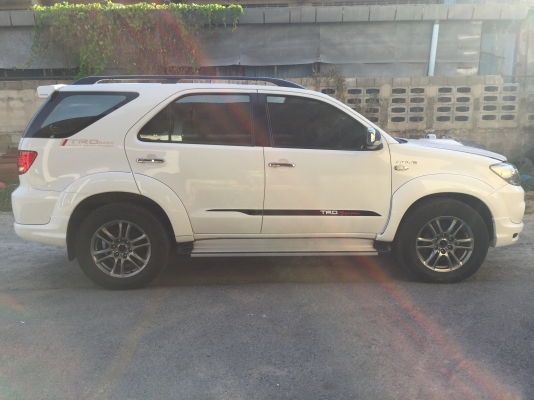 2008 Toyota Fortuner (ปี08-11) TRD 3.0 Wagon 2008 Toyota Fortuner (ปี08-11) TRD 3.0 Wagon