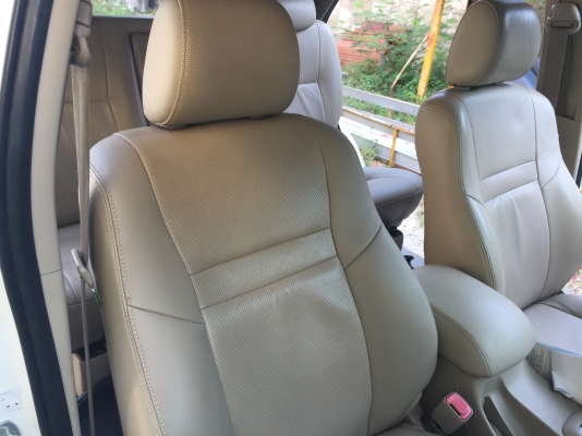 2008 Toyota Fortuner (ปี08-11) TRD 3.0 Wagon 2008 Toyota Fortuner (ปี08-11) TRD 3.0 Wagon