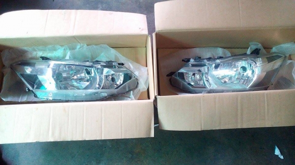 ไฟหน้านิววีออสปี2013-2015