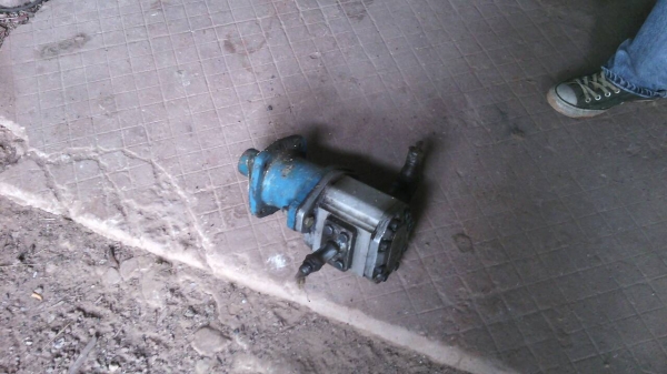 ขายคีบ ขายคีบ