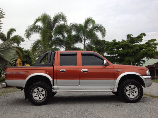 ฟอดเรจเจอ สี่ประตู โฟวิล เครื่อง 2500 เทอโบ โฟวิล ฟอดเรจเจอ สี่ประตู โฟวิล เครื่อง 2500 เทอโบ โฟวิล