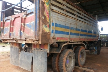 ขายดั้ม2เพลา ร็อกกี้นางฟ้า240 พ.เพาเวอร์ เบรกทิฟฟี่ ภายในสวย สภาพพร้อมใช้งาน เอกสารพร้อมโอน สนใจโทร 090-8588220คุณนะ 093-3258446คุณบิว หรือเข้าดูสินค้าอื่นๆได้ที่ www.truck.in.th/498 หรือเพจFacebook ณรงค์ ซื้อขายรถมือสอง (เว็บไซต์ส่วนตัว) หรือFacebook ตลา