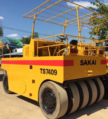 ขายด่วนรถบดล้อยาง9ล้อSAKAI TS7409 พร้อมใช้งาน