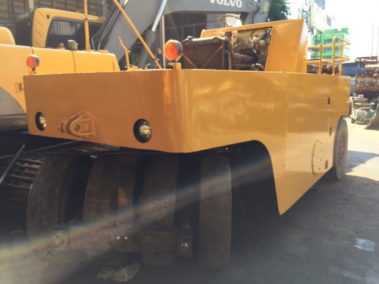 ขายด่วนรถบดล้อยาง9ล้อSAKAI TS7409 พร้อมใช้งาน