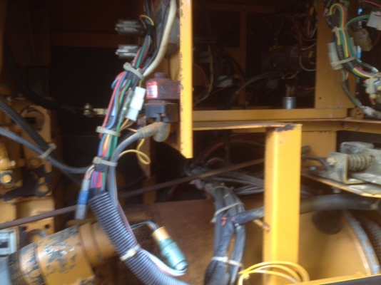 ขาย เครื่องปั่นไฟสภาพดี มือสองจากญี่ปุ่น พร้อมใช้งาน