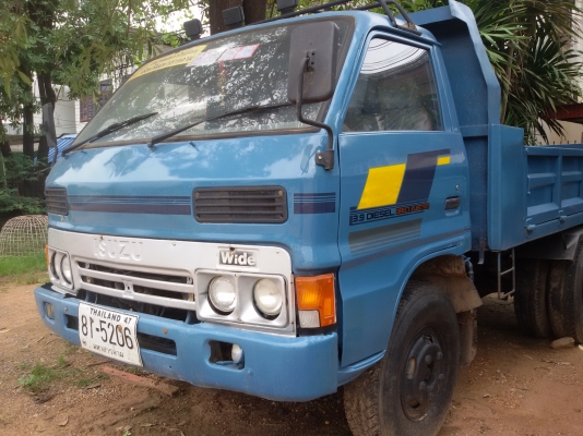 ขายดั้ม 6 ล้อ ISUZU KS(ดั้ม5 คิว) กระบอกดั้มใหญ่ยิงหน้า รถห้างแท้ พวงมาลัยพาวเวอร์ ยกหัวได้ เครื่องแห้งๆ แน่น แรงดีสุดๆ(BD1ฝาดำ) แซสซีสวยๆตลอดเส้น ไม่ผุไม่ดาม เฟืองท้ายใหญ่F แล้ว ยาง 8.25 ระบบดั้มดี ไม่มียุบ รถวิ่งงานประจำ พร้อมใช้งานได้เลย พร้อมโอนทั่วไท ขายดั้ม 6 ล้อ ISUZU KS(ดั้ม5 คิว) กระบอกดั้มใหญ่ยิงหน้า รถห้างแท้ พวงมาลัยพาวเวอร์ ยกหัวได้ เครื่องแห้งๆ แน่น แรงดีสุดๆ(BD1ฝาดำ) แซสซีสวยๆตลอดเส้น ไม่ผุไม่ดาม เฟืองท้ายใหญ่F แล้ว ยาง 8.25 ระบบดั้มดี ไม่มียุบ รถวิ่งงานประจำ พร้อมใช้งานได้เลย พร้อมโอนทั่วไท