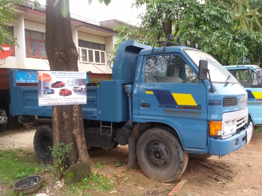 ขายดั้ม 6 ล้อ ISUZU KS(ดั้ม5 คิว) กระบอกดั้มใหญ่ยิงหน้า รถห้างแท้ พวงมาลัยพาวเวอร์ ยกหัวได้ เครื่องแห้งๆ แน่น แรงดีสุดๆ(BD1ฝาดำ) แซสซีสวยๆตลอดเส้น ไม่ผุไม่ดาม เฟืองท้ายใหญ่F แล้ว ยาง 8.25 ระบบดั้มดี ไม่มียุบ รถวิ่งงานประจำ พร้อมใช้งานได้เลย พร้อมโอนทั่วไท ขายดั้ม 6 ล้อ ISUZU KS(ดั้ม5 คิว) กระบอกดั้มใหญ่ยิงหน้า รถห้างแท้ พวงมาลัยพาวเวอร์ ยกหัวได้ เครื่องแห้งๆ แน่น แรงดีสุดๆ(BD1ฝาดำ) แซสซีสวยๆตลอดเส้น ไม่ผุไม่ดาม เฟืองท้ายใหญ่F แล้ว ยาง 8.25 ระบบดั้มดี ไม่มียุบ รถวิ่งงานประจำ พร้อมใช้งานได้เลย พร้อมโอนทั่วไท