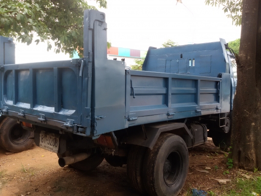 ขายดั้ม 6 ล้อ ISUZU KS(ดั้ม5 คิว) กระบอกดั้มใหญ่ยิงหน้า รถห้างแท้ พวงมาลัยพาวเวอร์ ยกหัวได้ เครื่องแห้งๆ แน่น แรงดีสุดๆ(BD1ฝาดำ) แซสซีสวยๆตลอดเส้น ไม่ผุไม่ดาม เฟืองท้ายใหญ่F แล้ว ยาง 8.25 ระบบดั้มดี ไม่มียุบ รถวิ่งงานประจำ พร้อมใช้งานได้เลย พร้อมโอนทั่วไท ขายดั้ม 6 ล้อ ISUZU KS(ดั้ม5 คิว) กระบอกดั้มใหญ่ยิงหน้า รถห้างแท้ พวงมาลัยพาวเวอร์ ยกหัวได้ เครื่องแห้งๆ แน่น แรงดีสุดๆ(BD1ฝาดำ) แซสซีสวยๆตลอดเส้น ไม่ผุไม่ดาม เฟืองท้ายใหญ่F แล้ว ยาง 8.25 ระบบดั้มดี ไม่มียุบ รถวิ่งงานประจำ พร้อมใช้งานได้เลย พร้อมโอนทั่วไท