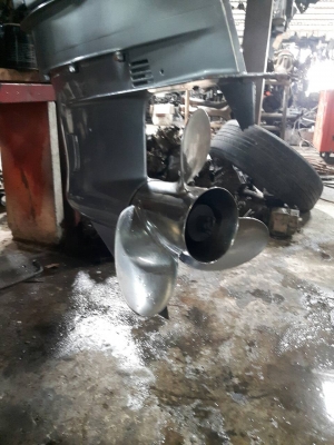 ขายเครื่องนิสสัน outborad 150 แรง เก่าญี่ปุ่น