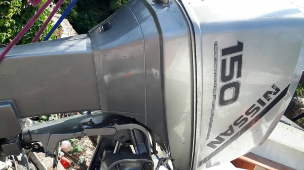 ขายเครื่องนิสสัน outborad 150 แรง เก่าญี่ปุ่น
