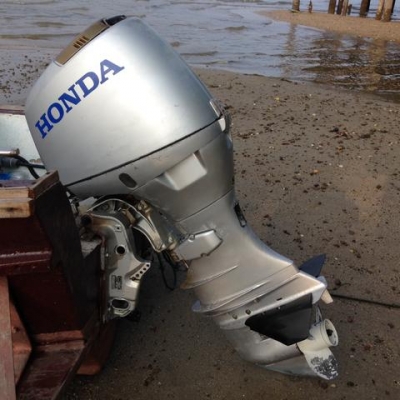 เครื่องเรือ45 แรง honda 4 จังหวะ มือสอง เนียนๆ