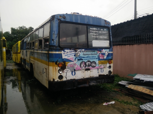 ขายรถบัส ตัวถังรถเมล์เก่า แซสซี benz358 12เมตร แหนบbenz ช่วงล่างhino zm เบรคแห้ง