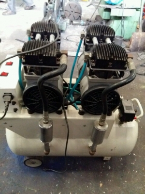 ปั้มลมไร้เสียง ไร้น้ำมัน 3แรง ถัง 64 ลิตร