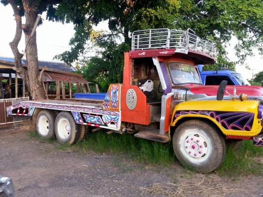 ขายเทรลเลอร์หัวยาว สภาพพร้อมใช้งาน เอกสารพร้อมโอน สนใจโทร 090-8588220คุณนะ 093-3258446คุณบิว หรือเข้าดูสินค้าอื่นๆได้ที่ www.truck.in.th/498 หรือเพจFacebook ณรงค์ ซื้อขายรถมือสอง (เว็บไซต์ส่วนตัว) หรือFacebook ตลาดรถมือสอง คุณนะ