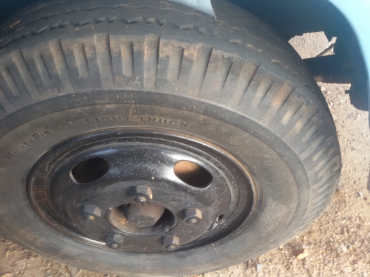 ขาย 6 ล้อ ISUZU NKR 110 แรง (ลูกค้าวางเงินจองไว้เรียบร้อยแล้ว)(ดาวน์ 128000 บาท) รถห้างแท้ๆ เครื่องแน่นๆไม่มีไอ แห้ง แรงๆแซสซีสวยๆทั้งเส้นไม่มีที่ติ เดิมๆพร้อมใช้งานได้เลย พร้อมโอนทั่วไทย