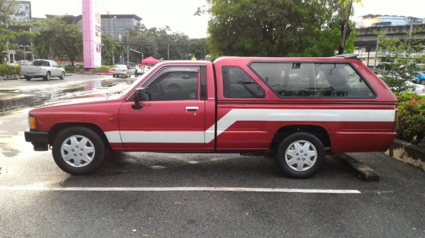 ขาย Hilux Hero 2.45 ดีเซล 2L-ll ปี 89 คัชซีไม่มีพุ ไม่เคยชนหนัก รถใช้ที่บ้าน เจ้าของขายเอง แถมเครื่อง2JZ-GE AUTO(ไม่มีเลข)ไปเลย ขาย Hilux Hero 2.45 ดีเซล 2L-ll ปี 89 คัชซีไม่มีพุ ไม่เคยชนหนัก รถใช้ที่บ้าน เจ้าของขายเอง แถมเครื่อง2JZ-GE AUTO(ไม่มีเลข)ไปเลย