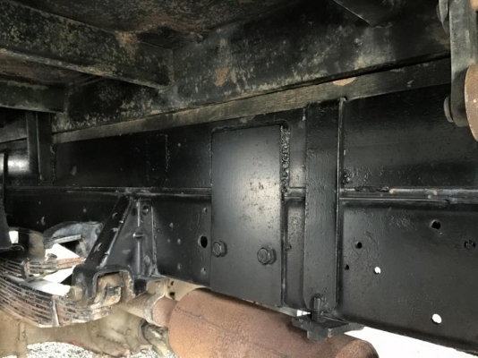 ขายรถบรรทุก 6 ล้อดั้ม NPR57L  เครื่อง 110 แรง มีสโล ปี 1996 ยาว 3.80 เมตร ช่างล่างหลัง  F