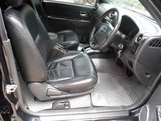 ISUZU MU-7 3.0 AUTO CHOIZ DDI VGS TURBO SUV ปี 2013 รถบ้านแท้เจ้าของเดียว พร้อมใช้ T.086-527-9533