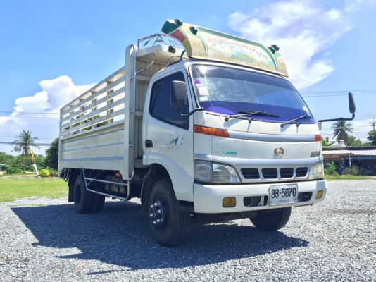 ขายรถบรรทุก 6 ล้อ HINO  DUTRO  LORO 2  เครื่อง 121 แรง  ปี 2006  ช่างล่าง F  หน้าหลัง กะบะสแตนเลสทั้งลูกครับ ยาว 4.50 เมตร