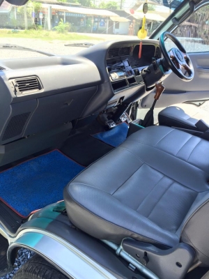 ขาย รถตู้ HIACE  เครื่อง 2500 cc ปี 1996 ปลายปี  เครื่องดี รถบางๆ  ไม่เคยชน