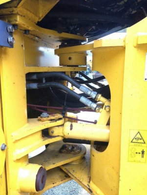 ขาย KOMATSU WA100-3 นำเข้าจากญี่ปุ่น 090-986-2521 อ๊อบ