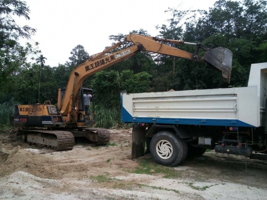 (2รายการ)..ขายคู่หรือแยก..10ล้อดั้ม270แรงและรถขุดPC120-3...ถ้าขายยก2ล้านถ้วน..