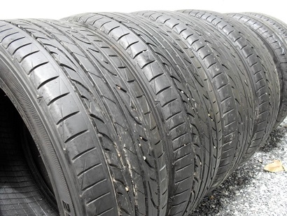 ขายยาง DUNLOP SPORT LM704 ปี3213 (1ชุด) 205-55-16 ราคา 3,200